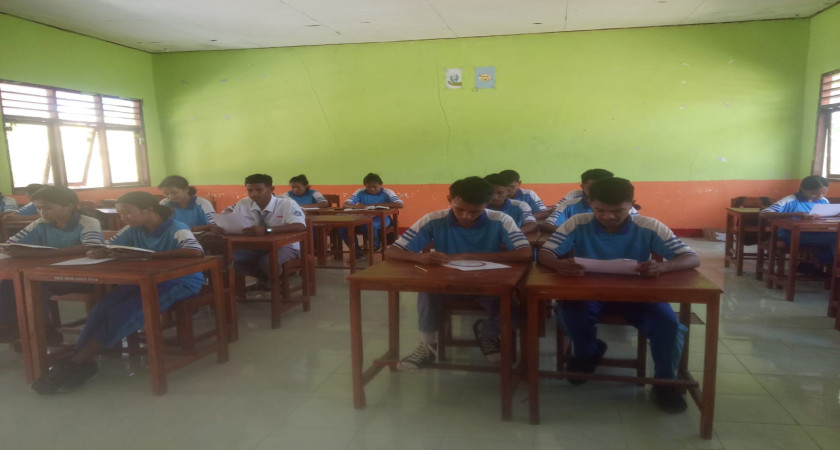 Gerakan NTT Membaca NTT Menulis