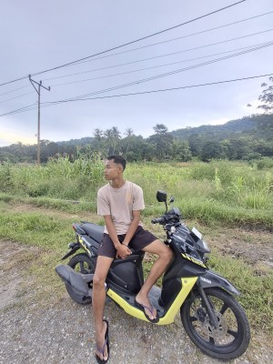 Xaverius Komang Irawan Kollo